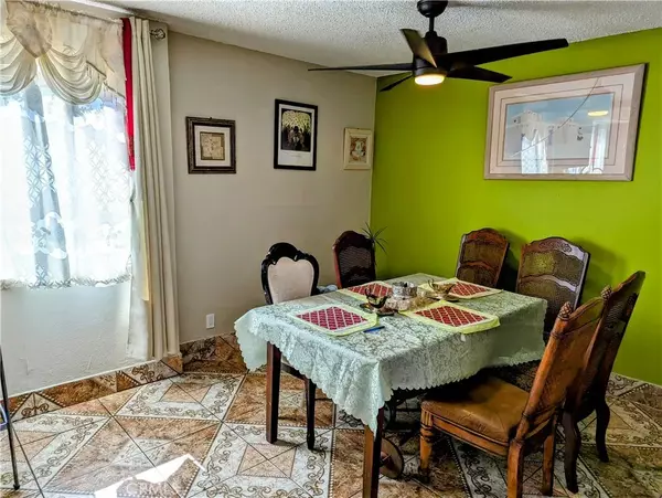 Panorama City, CA 91402,8801 Willis Avenue #31