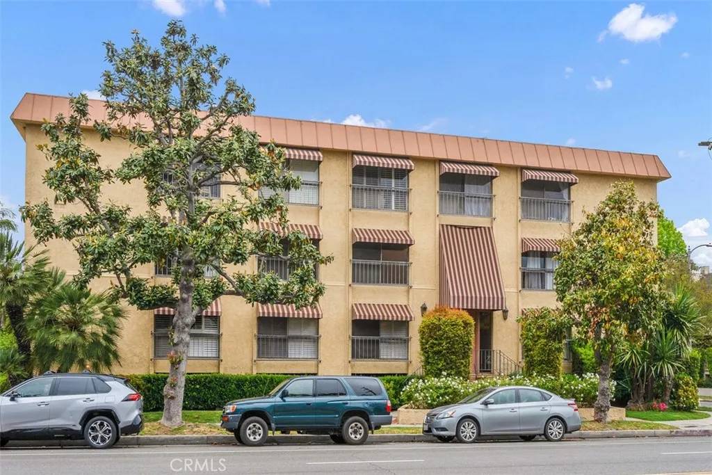 11507 Moorpark Street #206, Studio City, CA 91602