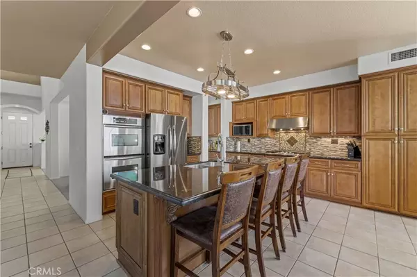 Saugus, CA 91390,22141 Crestline Trail