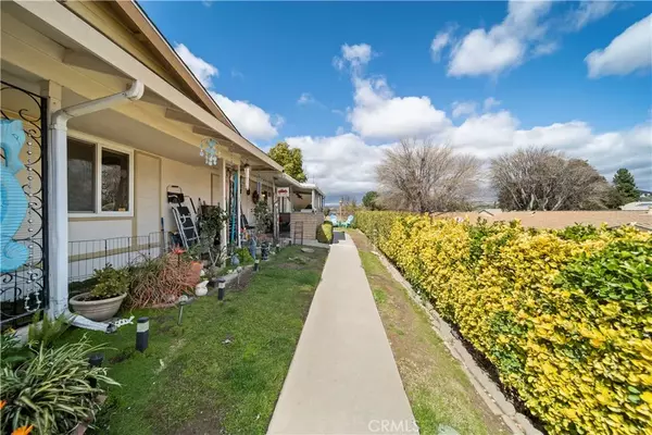 Newhall, CA 91321,26835 Avenue Of The Oaks #A