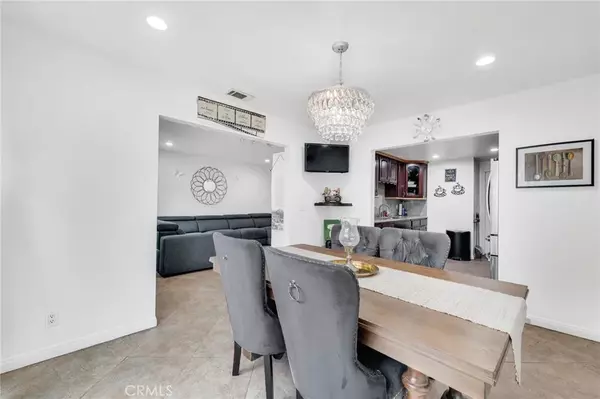 Panorama City, CA 91402,9800 Vesper Avenue #156