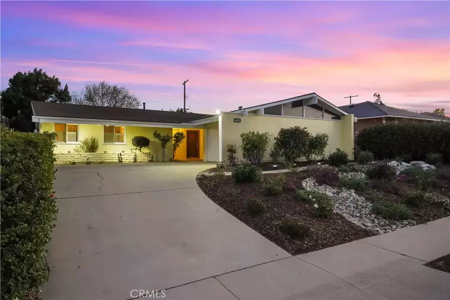 16922 Kinzie Street, Northridge, CA 91343