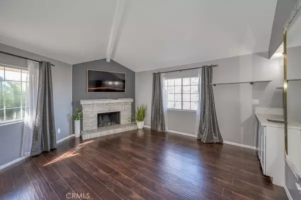 Newhall, CA 91321,24974 Wiley Canyon Road