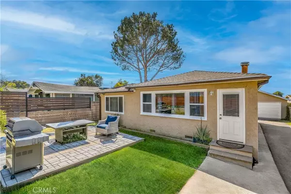 10939 Scoville Avenue, Sunland, CA 91040