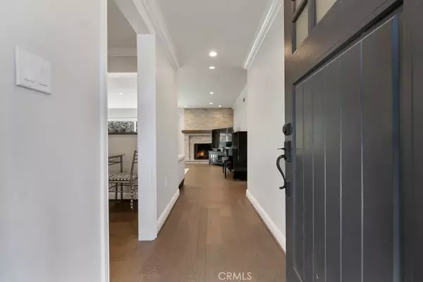 Northridge, CA 91326,10448 Amigo Avenue