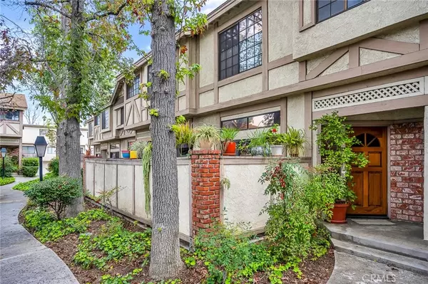 Lake Balboa, CA 91406,7100 Balboa Boulevard #405