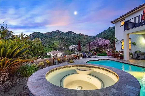 Agoura Hills, CA 91301,1921 Hazel Nut Court