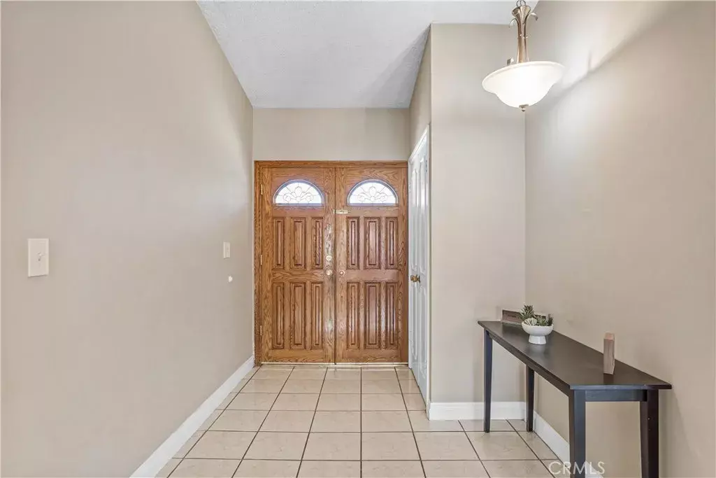 Northridge, CA 91325,10145 Genesta Avenue