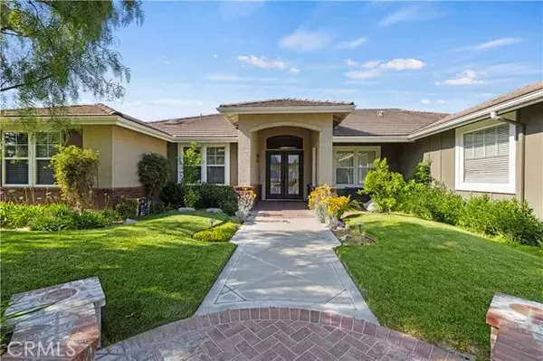 Newhall, CA 91321,22209 Palomino Way