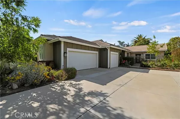 Newhall, CA 91321,22209 Palomino Way
