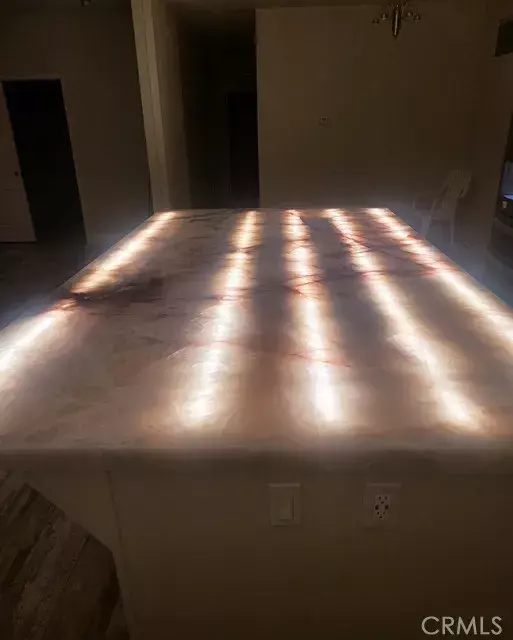 Northridge, CA 91324,9 York