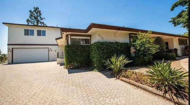 Granada Hills, CA 91344,12218 Sarazen Place
