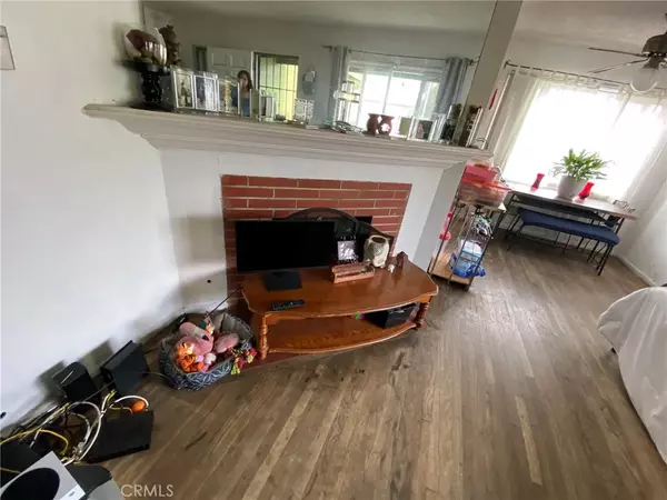 Panorama City, CA 91402,15268 Burton Street