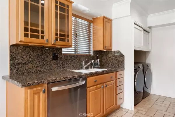 Studio City, CA 91604,4230 Whitsett Avenue #1