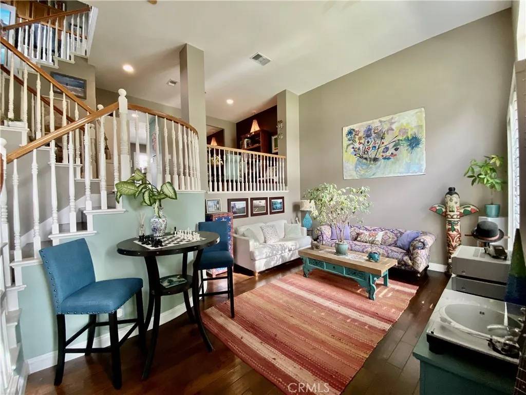 Valencia, CA 91355,23420 Waterway Lane #15
