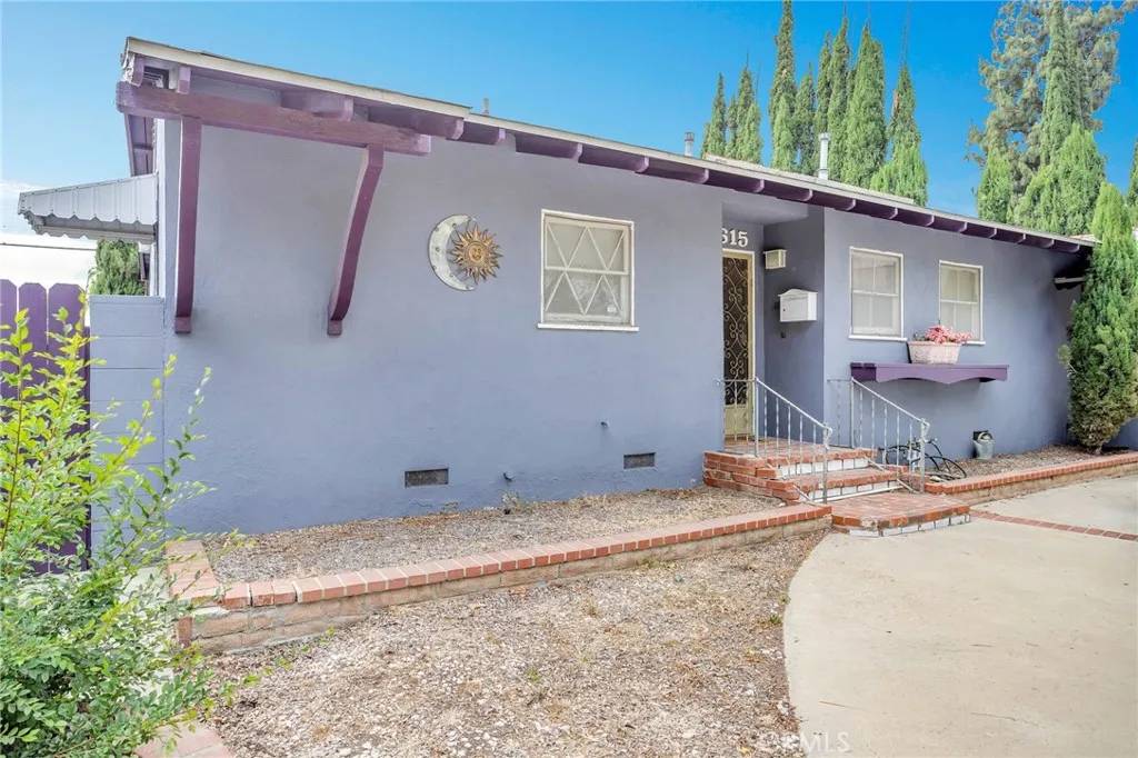 Granada Hills, CA 91344,10615 Gothic Avenue