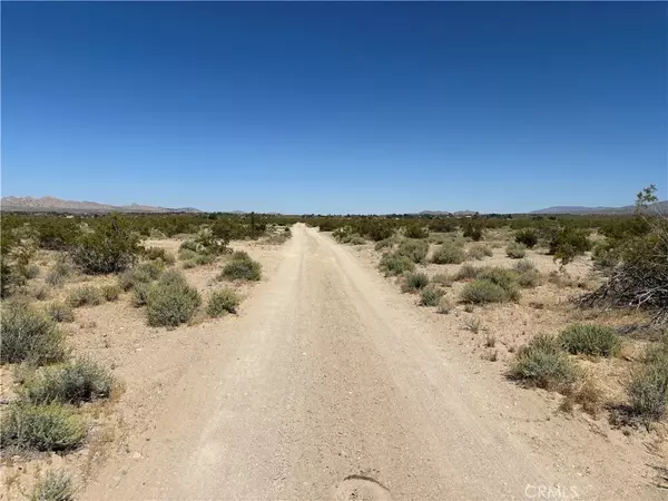 Lucerne Valley, CA 92356,0 Valinda