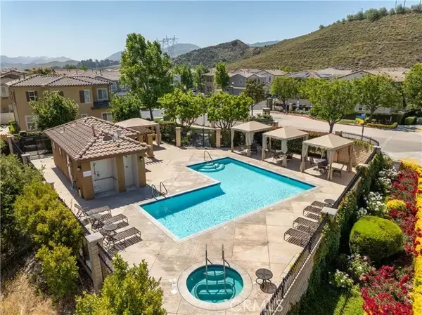 Newhall, CA 91350,26010 Zaddison Court