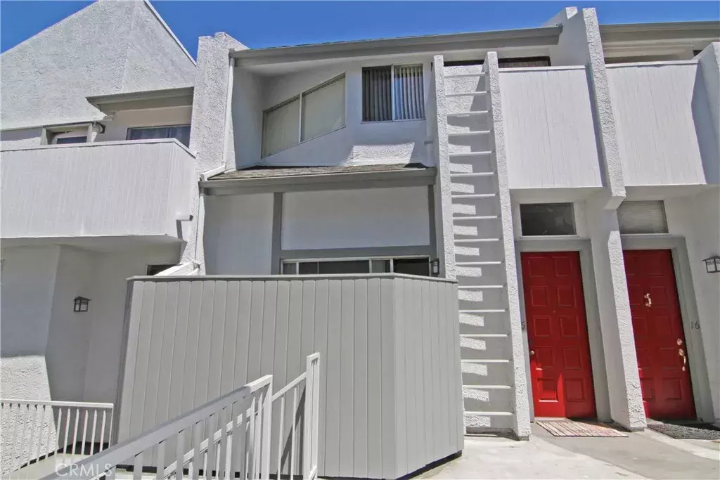 Studio City, CA 91604,10911 Bluffside Drive #15