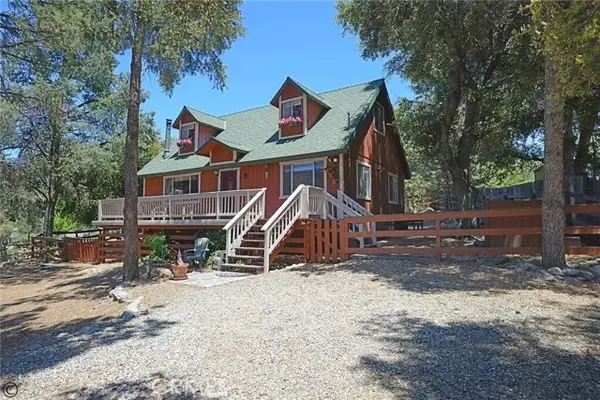 2304 Maplewood Way, Pine Mountain Club, CA 93222