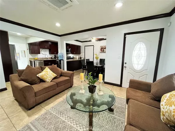 Panorama City, CA 91402,8213 Lullaby Lane