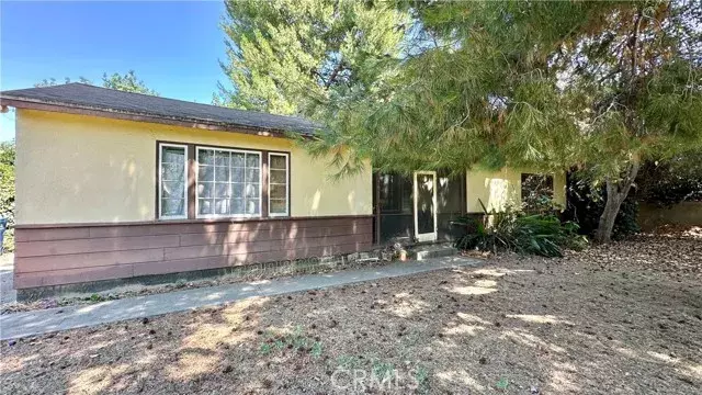 8546 Vanalden Avenue, Northridge, CA 91324