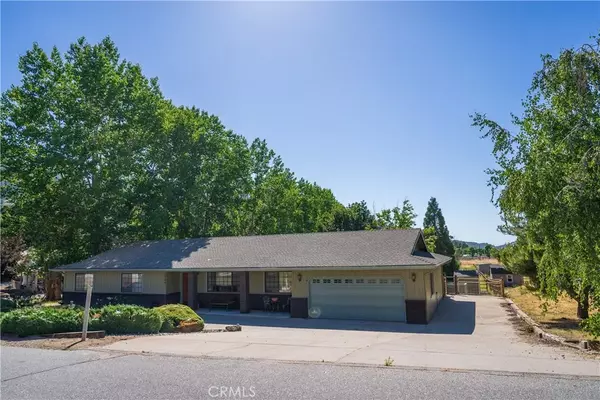 Tehachapi, CA 93561,23061 Lakeview Drive
