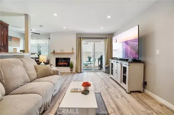 Agoura Hills, CA 91301,28947 Thousand Oaks Boulevard #121