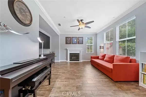Newbury Park, CA 91320,99 Via Aldea