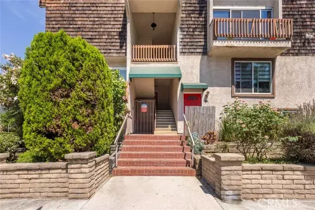 Studio City, CA 91604,4660 Coldwater Canyon Avenue #22