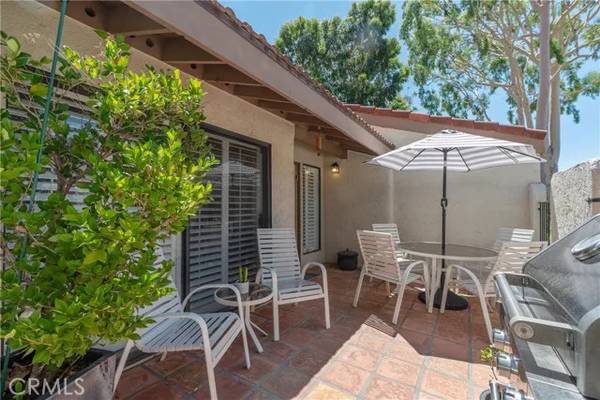 Tarzana, CA 91356,6030 Etiwanda Avenue #97