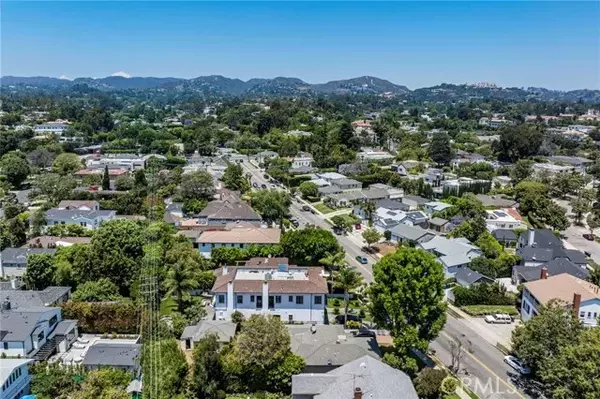 Brentwood, CA 90049,319 S Kenter Avenue