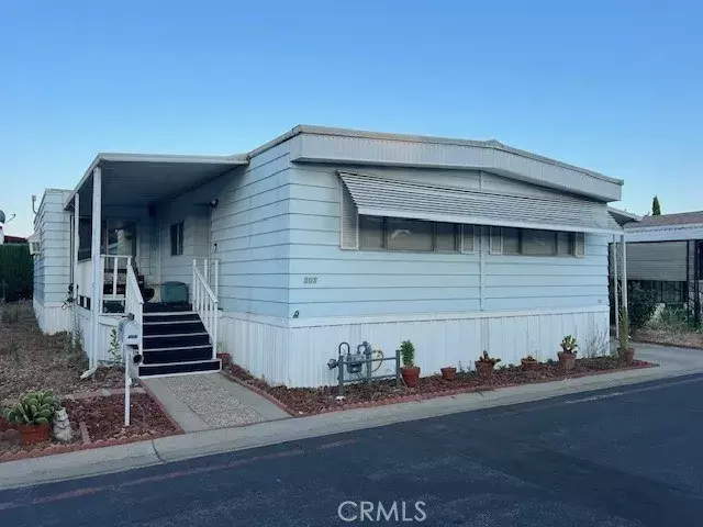 8811 Canoga #505, Canoga Park, CA 91304