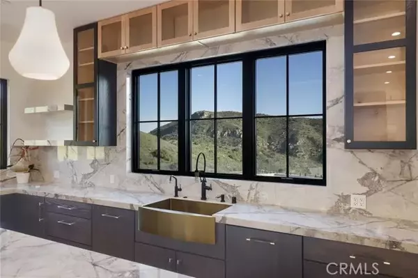 Bell Canyon, CA 91307,46 Dapplegray Road