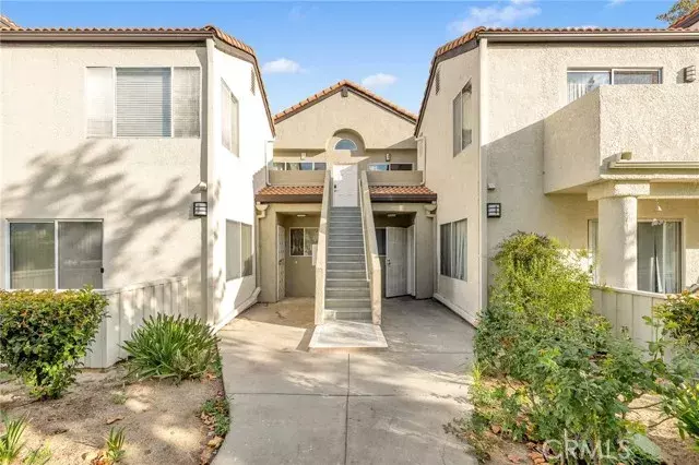 21307 Trumpet Drive #203, Newhall, CA 91321