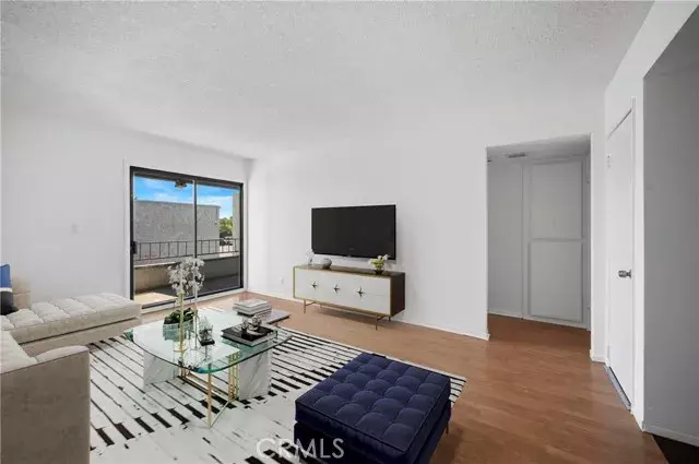 Panorama City, CA 91402,8847 Willis Avenue #36