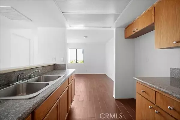 Panorama City, CA 91402,8847 Willis Avenue #36