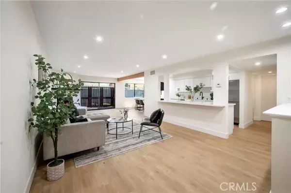 Studio City, CA 91604,12938 Valleyheart Drive #6