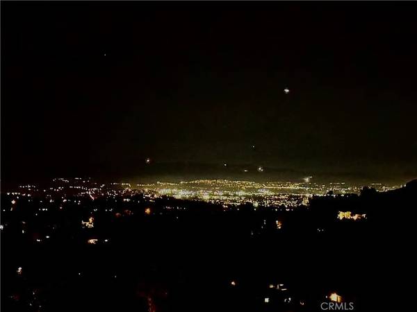 Calabasas, CA 91302,3424 Stoneridge Court