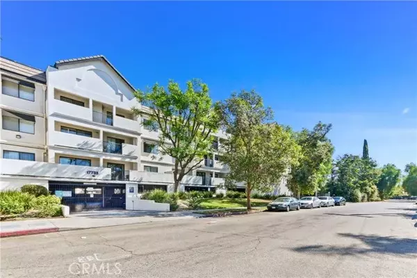 17735 Kinzie Street #204, Northridge, CA 91325