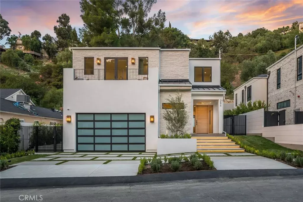 Studio City, CA 91604,3696 Goodland Avenue