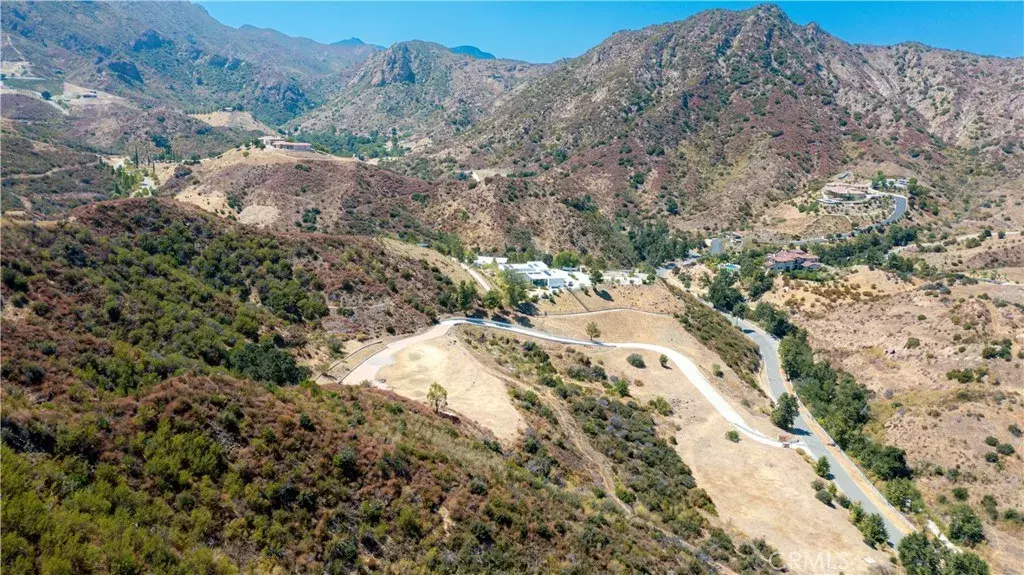 Agoura Hills, CA 91301,31700 Lobo Canyon