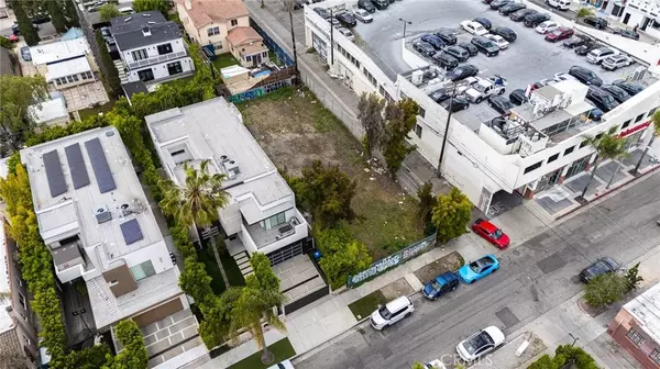 Los Angeles, CA 90036,645 N Gardner