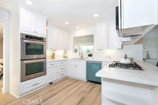 West Hills, CA 91307,7263 Angela Avenue