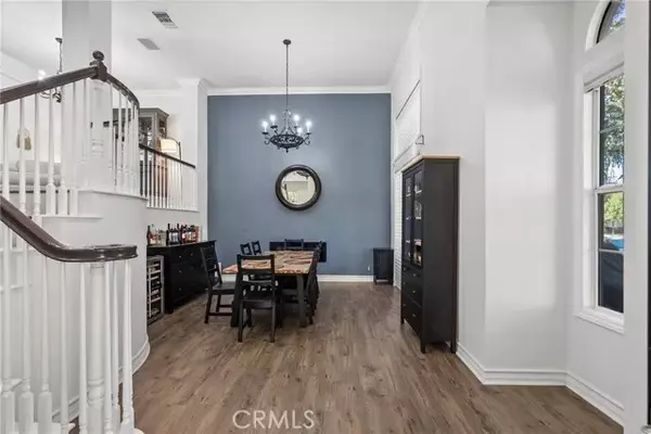 Valencia, CA 91355,26820 Marina Point Lane #5