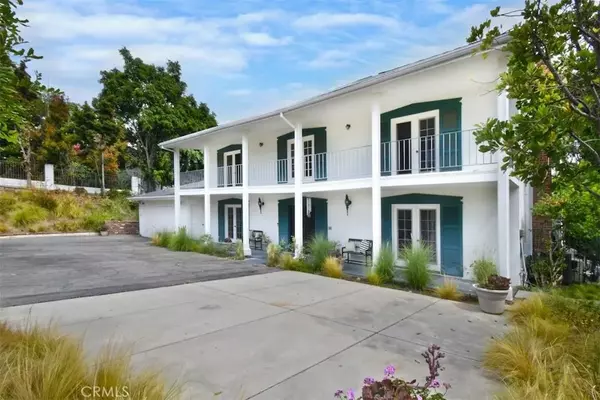 Encino, CA 91436,4312 Empress Avenue