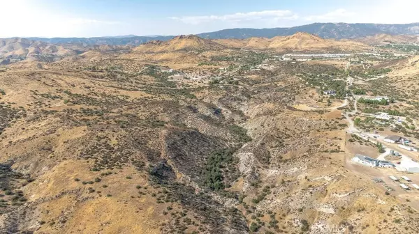 Agua Dulce, CA 91390,0 Windrush