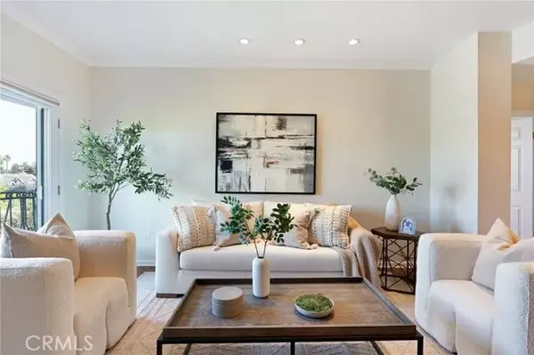 Studio City, CA 91604,12407 Moorpark Street #205