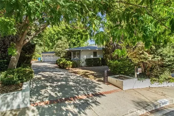 16933 Bosque Drive, Encino, CA 91436