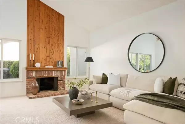 Simi Valley, CA 93065,843 N Thornwood Street